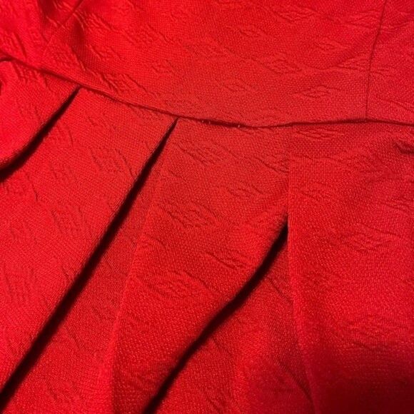 Alya Red 3/4 Sleeve Pleated Dress Size Medium - Picture 5 of 7